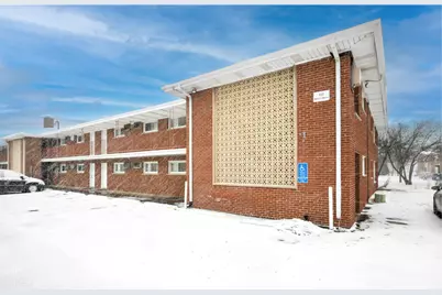 115 Dover Drive #13, Des Plaines, IL 60018 - Photo 1