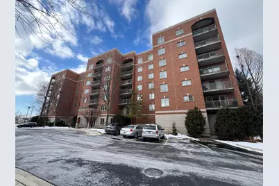390 S Western Avenue #706, Des Plaines, IL 60016 - Photo 1