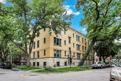 1254 W Thorndale Avenue #1W, Chicago, IL 60660 - Photo 1