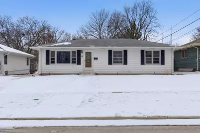 311 Crescent Drive, Sycamore, IL 60178 - Photo 1