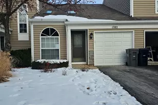 1782 Pebble Beach Cir, Elgin, IL 60123 - Photo 1