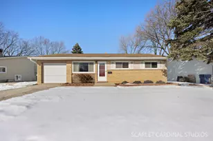 156 E Fullerton Ave, Glendale Heights, IL 60139 - Photo 1