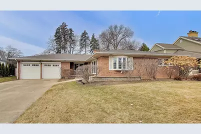 626 N Haddow Avenue, Arlington Heights, IL 60004 - Photo 1