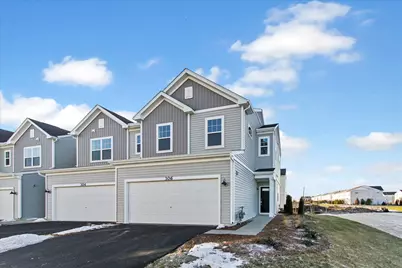 306 Kingsport Drive, South Elgin, IL 60177 - Photo 1