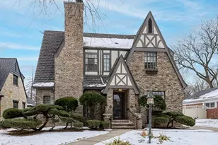 902 Sherwood Pl, Joliet, IL 60435 - Photo 1