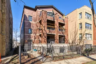 4040 N Mozart St, Chicago, IL 60618 - Photo 1