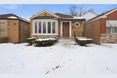 8818 S Merrill Avenue, Chicago, IL 60617 - Photo 1
