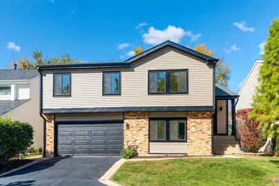 112 Ironwood Court, Rolling Meadows, IL 60008 - Photo 1