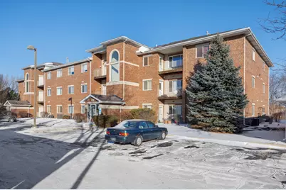 881 N Swift Road #203, Addison, IL 60101 - Photo 1