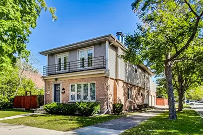 6301 N Lowell Avenue, Chicago, IL 60646 - Photo 1
