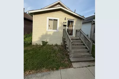 1118 N Monitor Avenue, Chicago, IL 60651 - Photo 1
