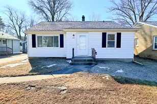 619 W Bluff St, Streator, IL 61364 - Photo 1