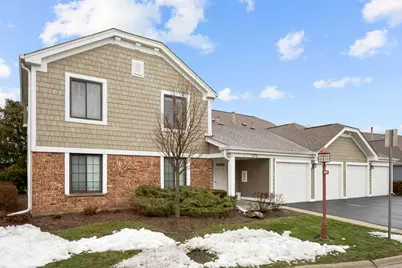 375 Pinetree Lane #D-1, Schaumburg, IL 60193 - Photo 1
