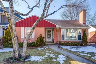 210 S Wa Pella Ave, Mount Prospect, IL 60056 - Photo 1