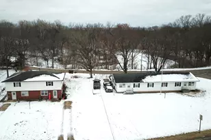 1950 E Old Pine Bluff Rd, Morris, IL 60450 - Photo 1