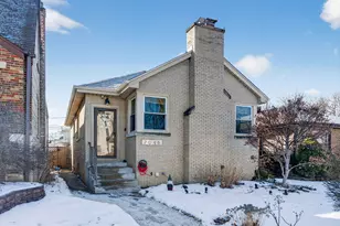7048 35th St, Berwyn, IL 60402 - Photo 1