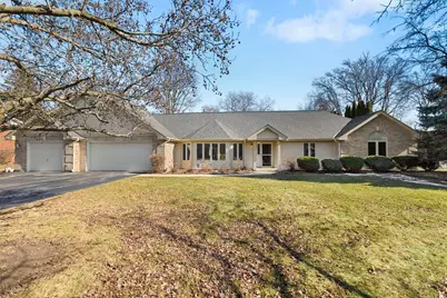 2S671 Arrowhead Drive, Wheaton, IL 60189 - Photo 1