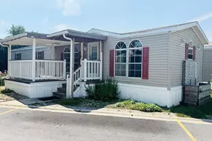 116 Country Dr, La Grange, IL 60525 - Photo 1