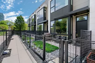441 W Hobbie St, Chicago, IL 60610 - Photo 1