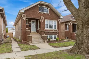 2423 Wesley Ave, Berwyn, IL 60402 - Photo 1
