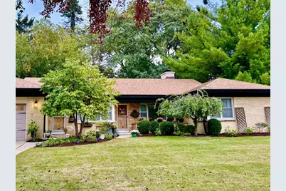 [Address not provided], Elgin, IL 60123 - Photo 1