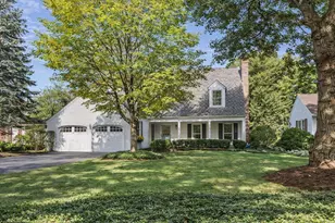 460 W Hillside Ave, Barrington, IL 60010 - Photo 1