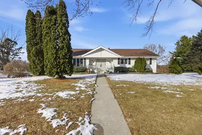 360 Knoll Road, Belvidere, IL 61008 - Photo 1