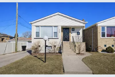 2250 E 92nd Place, Chicago, IL 60617 - Photo 1