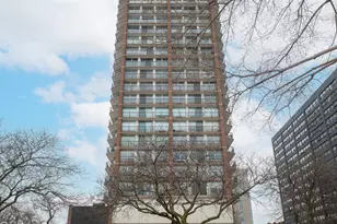 4170 N Marine Dr, Chicago, IL 60613 - Photo 1