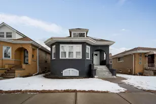 4422 W Iowa St, Chicago, IL 60651 - Photo 1