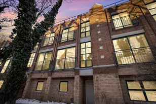 2501 N Wayne Ave, Chicago, IL 60614 - Photo 1