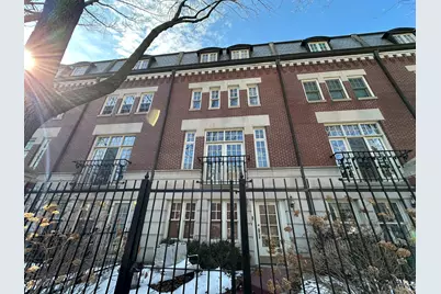 2634 N Southport Avenue, Chicago, IL 60614 - Photo 1