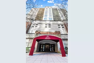 21 W Chestnut Street #1403, Chicago, IL 60610 - Photo 1