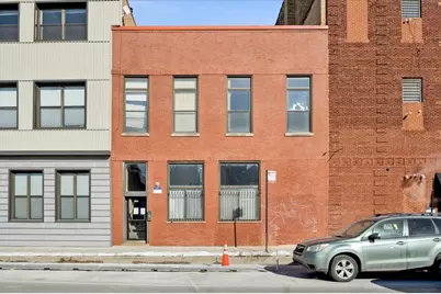 1344 W Augusta Boulevard #1, Chicago, IL 60642 - Photo 1