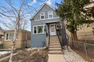 4252 N Bernard St, Chicago, IL 60618 - Photo 1