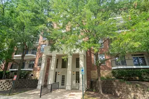 3135 Town Square Dr, Rolling Meadows, IL 60008 - Photo 1