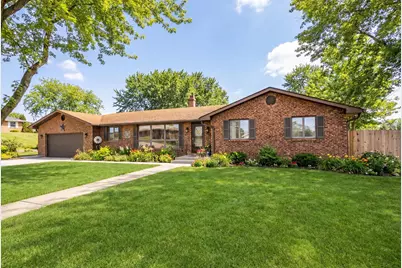 85 Carriage Drive, Morris, IL 60450 - Photo 1