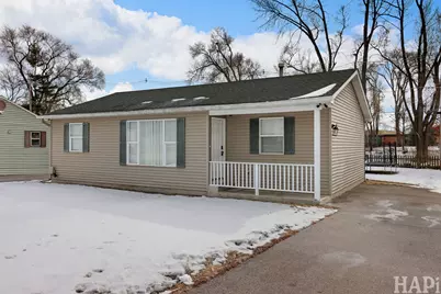 4801 Rose Street, Crystal Lake, IL 60014 - Photo 1