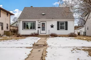 1908 Melrose St, Rockford, IL 61103 - Photo 1