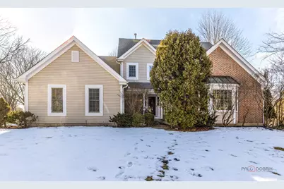 275 Saddle Back Road, Vernon Hills, IL 60061 - Photo 1