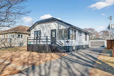1520 N Prairie Avenue, Joliet, IL 60435 - Photo 1