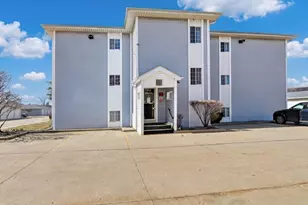 3130 W Monroe St, Waukegan, IL 60085 - Photo 1