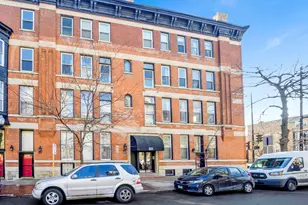 223 W Wisconsin St, Chicago, IL 60614 - Photo 1