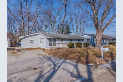 8198 Pine Avenue, Downs, IL 61736 - Photo 1