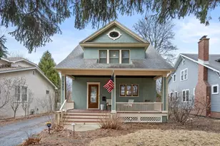 1477 Oakwood Ave, Highland Park, IL 60035 - Photo 1