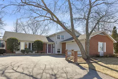 755 Surryse Road, Lake Zurich, IL 60047 - Photo 1