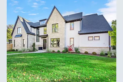 476 W Vallette Street, Elmhurst, IL 60126 - Photo 1