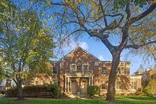 1315 Asbury Ave, Evanston, IL 60201 - Photo 1