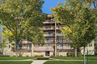 1380 Oakwood Avenue #306, Des Plaines, IL 60016 - Photo 1