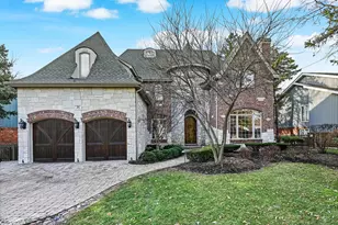 24 E 57th St, Hinsdale, IL 60521 - Photo 1